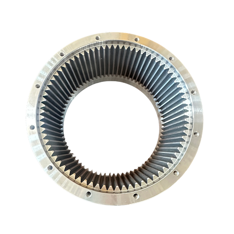 How to determine the interference fit between the ring gear and the shaft in engineering machinery?